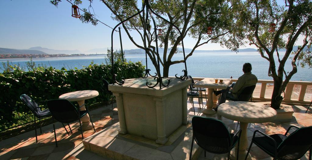 Villa Segetski Dvori - Tradition Since 1964 Seget Donji Exterior photo