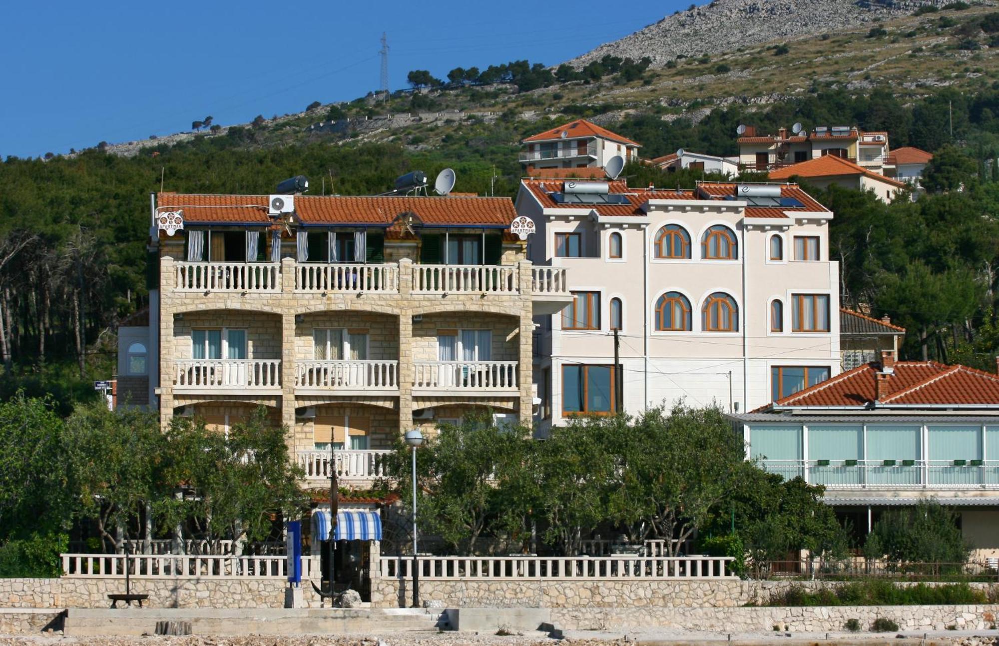 Villa Segetski Dvori - Tradition Since 1964 Seget Donji Exterior photo