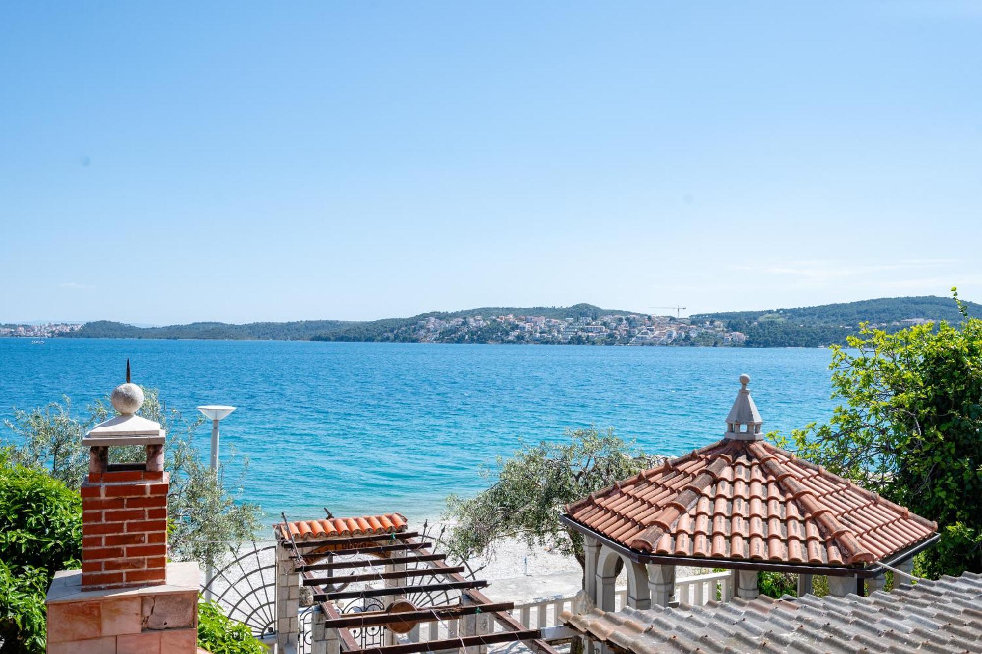Villa Segetski Dvori - Tradition Since 1964 Seget Donji Exterior photo