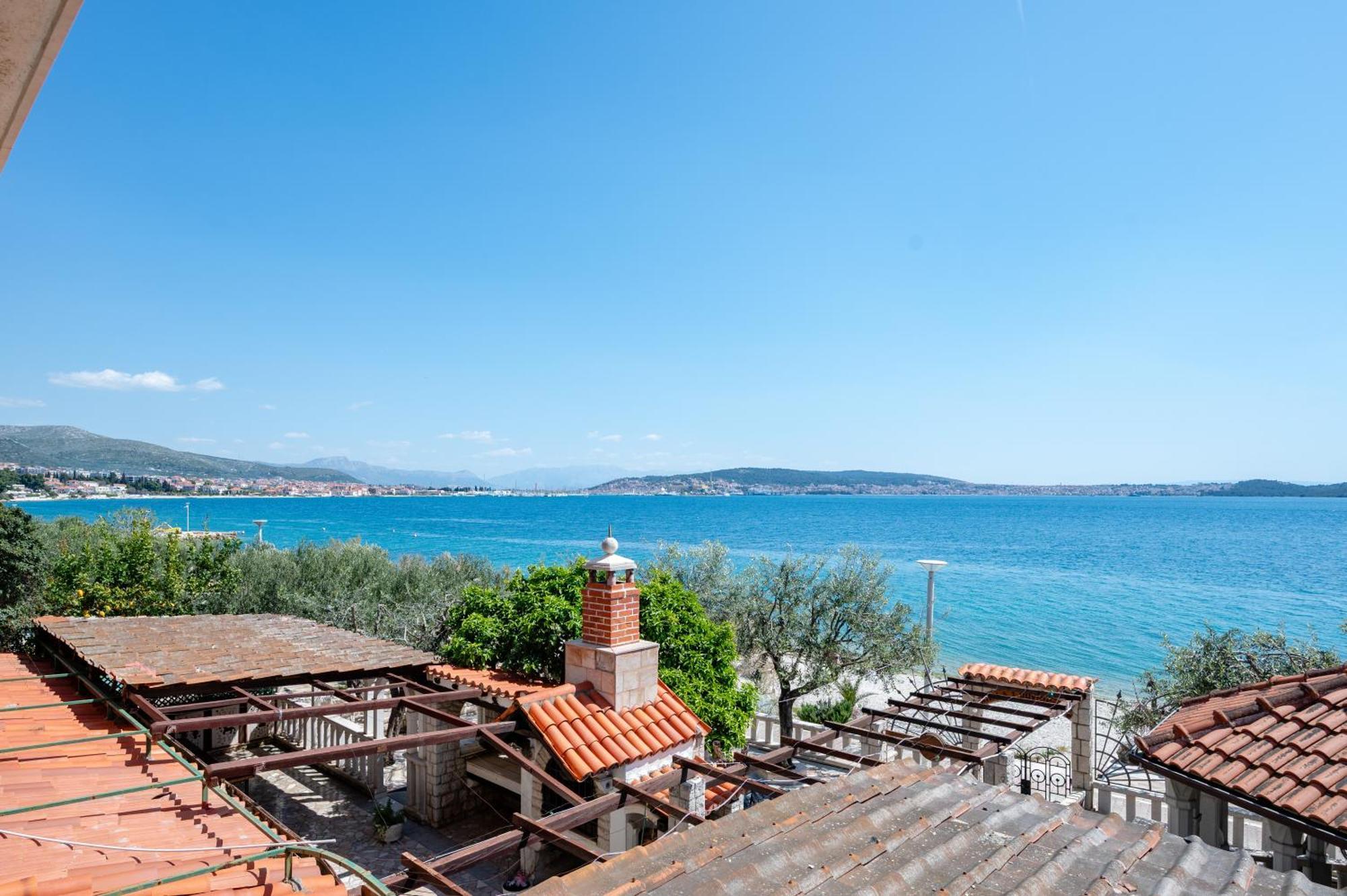 Villa Segetski Dvori - Tradition Since 1964 Seget Donji Exterior photo
